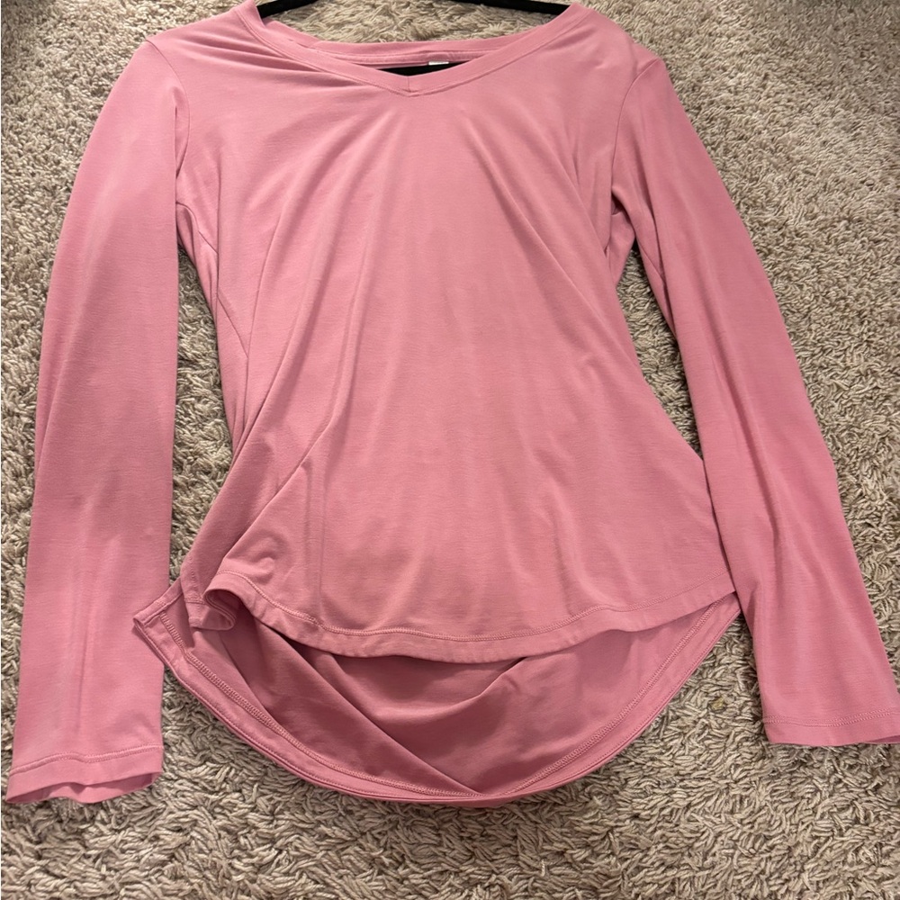 Athleta long sleeve top